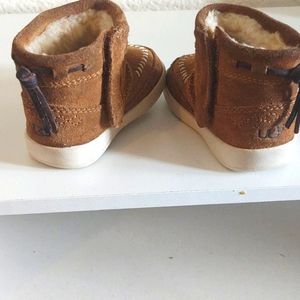 Toddler brown ugg boots